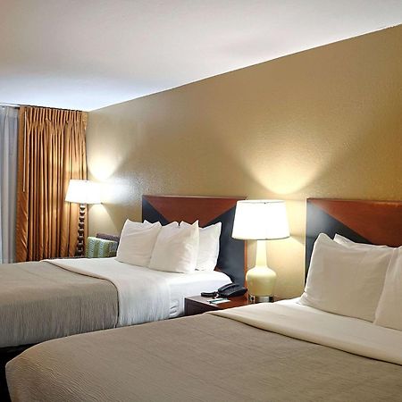 Quality Inn Kennedy Space Center Тітусвілл Екстер'єр фото