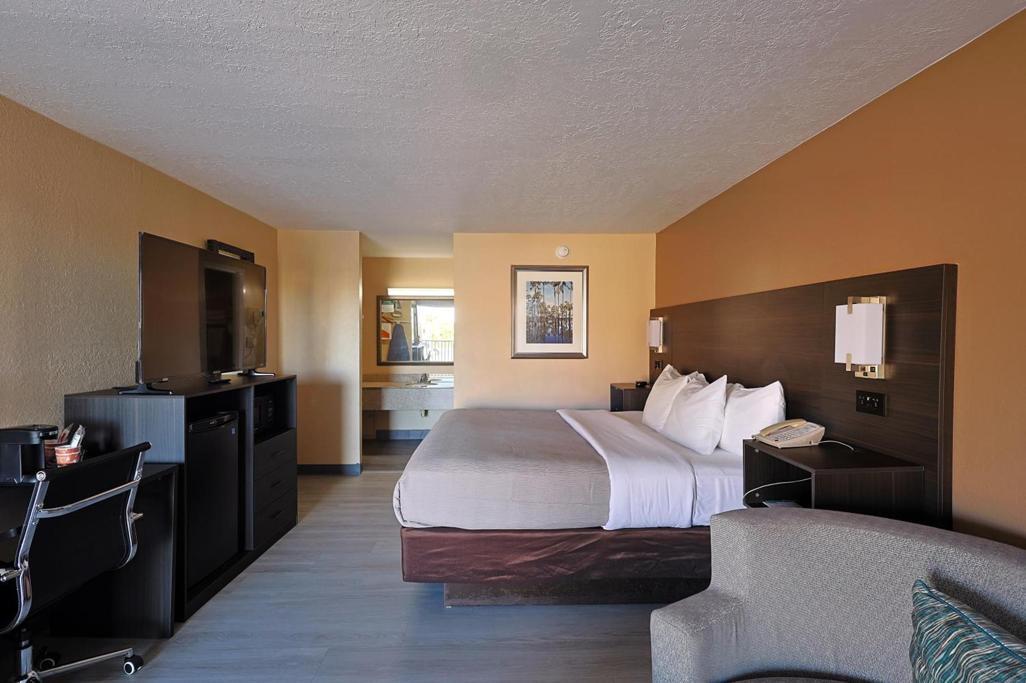 Quality Inn Kennedy Space Center Тітусвілл Екстер'єр фото
