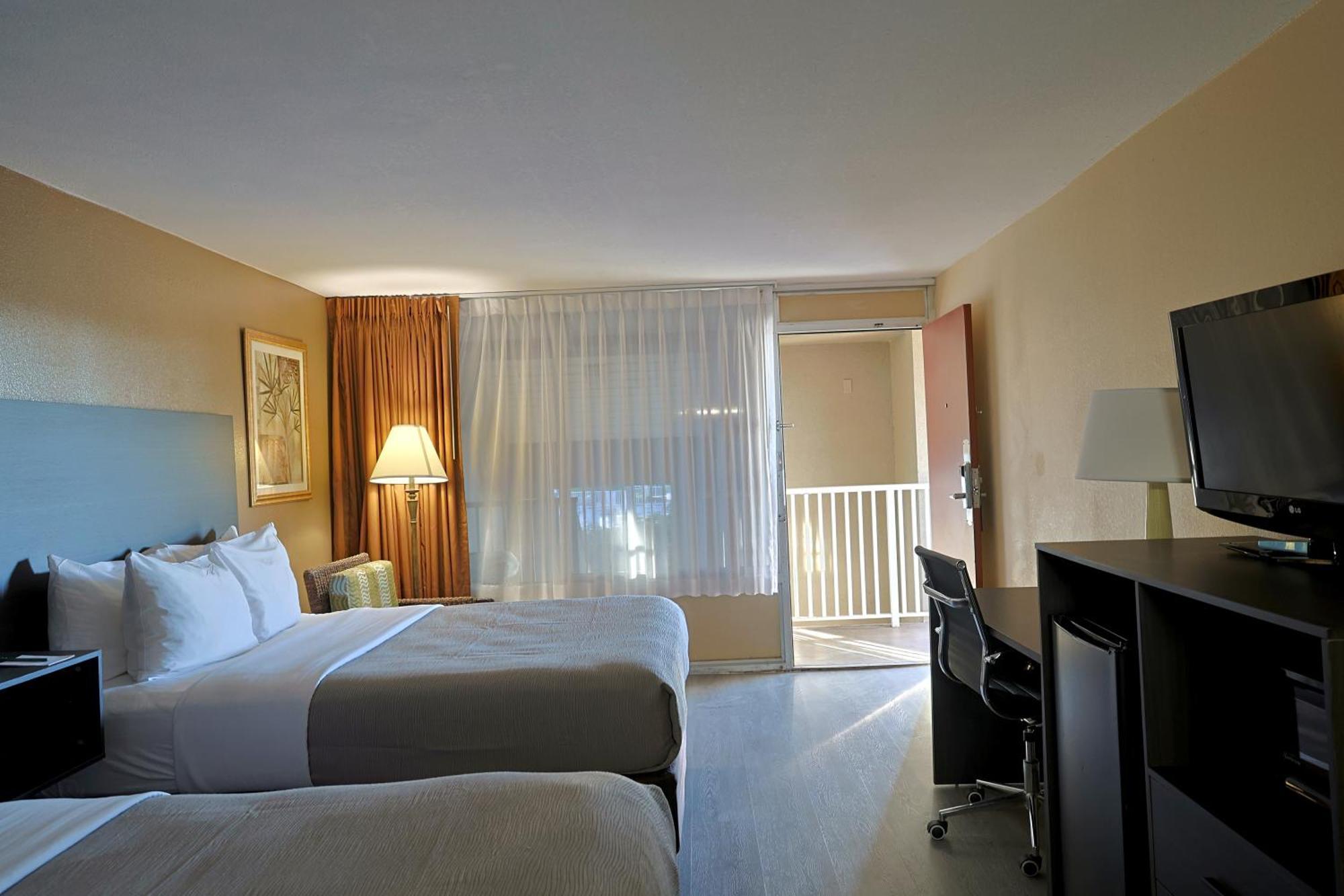 Quality Inn Kennedy Space Center Тітусвілл Екстер'єр фото