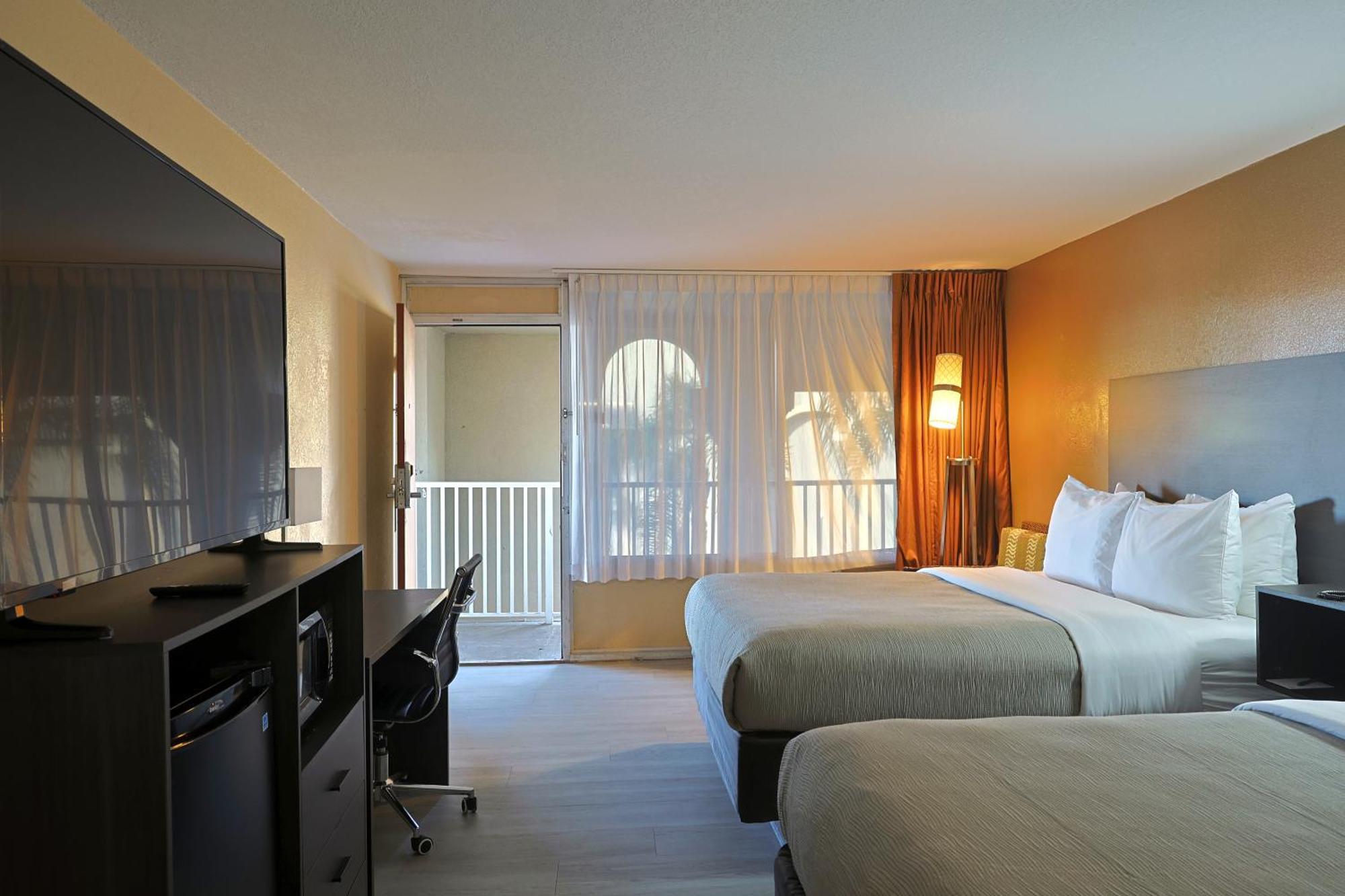 Quality Inn Kennedy Space Center Тітусвілл Екстер'єр фото