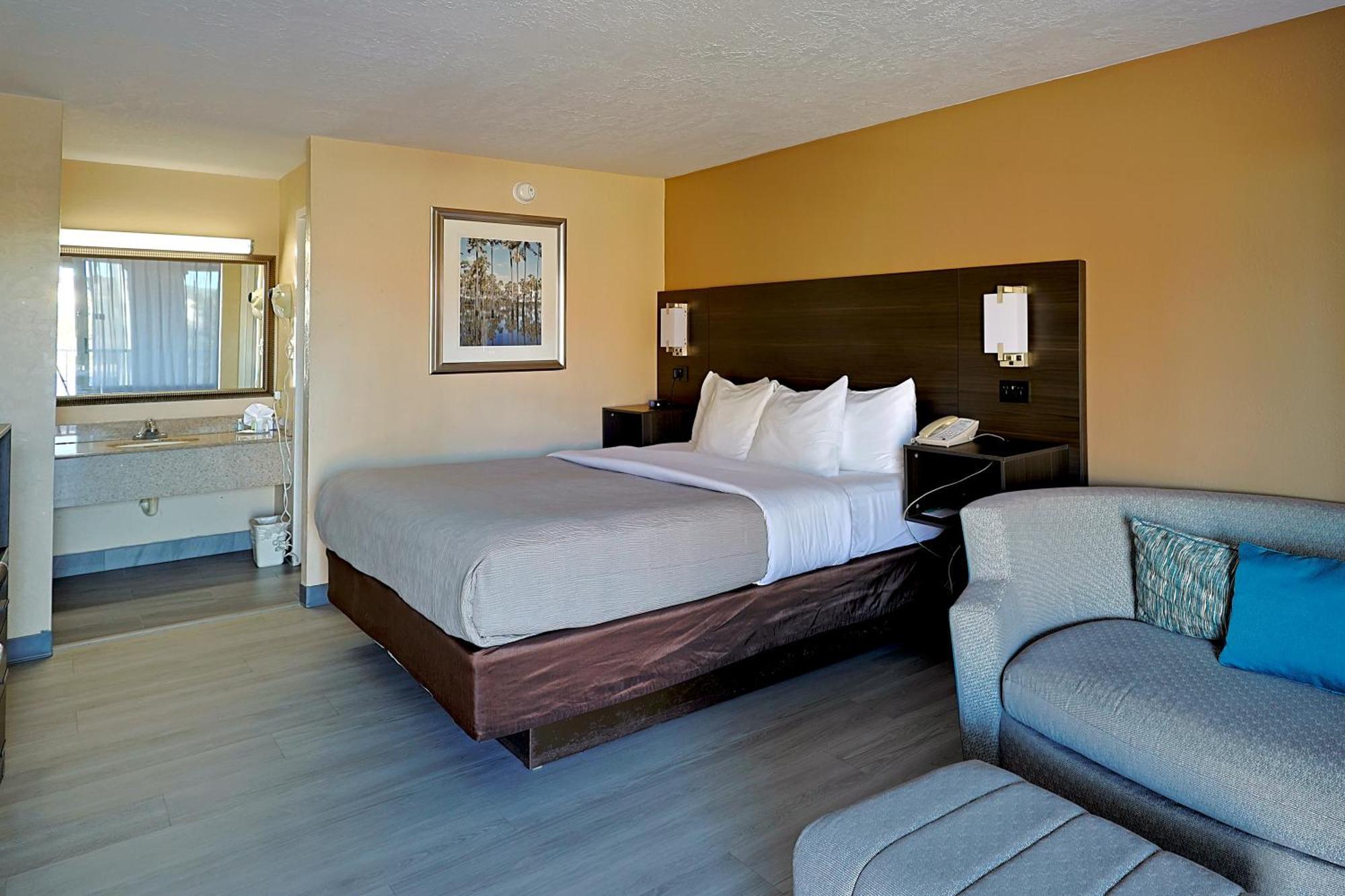 Quality Inn Kennedy Space Center Тітусвілл Екстер'єр фото